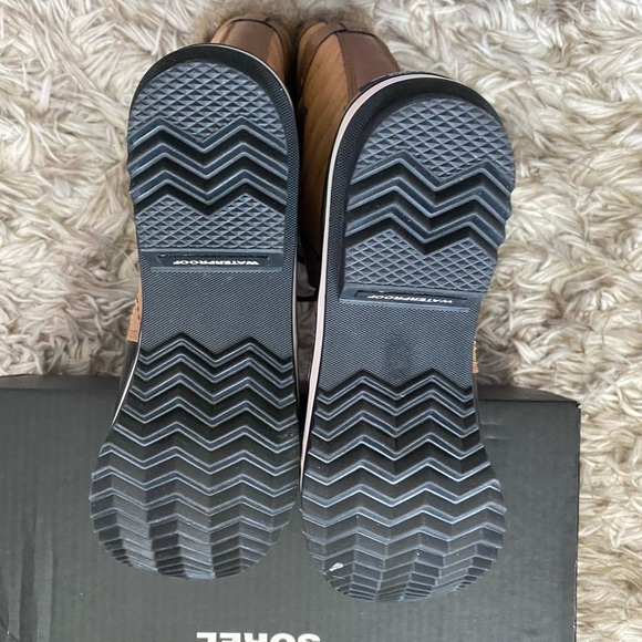 NWT Sorel Women's Torfino II Fur Top Boots - Picture 12 of 16